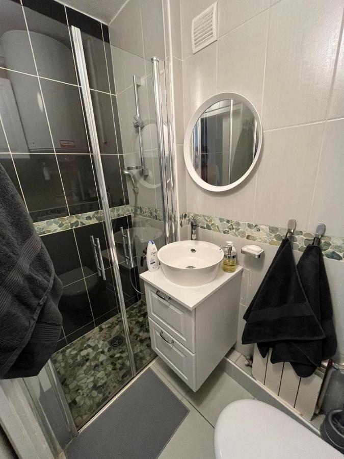 Superbe Appartement Au Hypercentre De 尚贝里 外观 照片